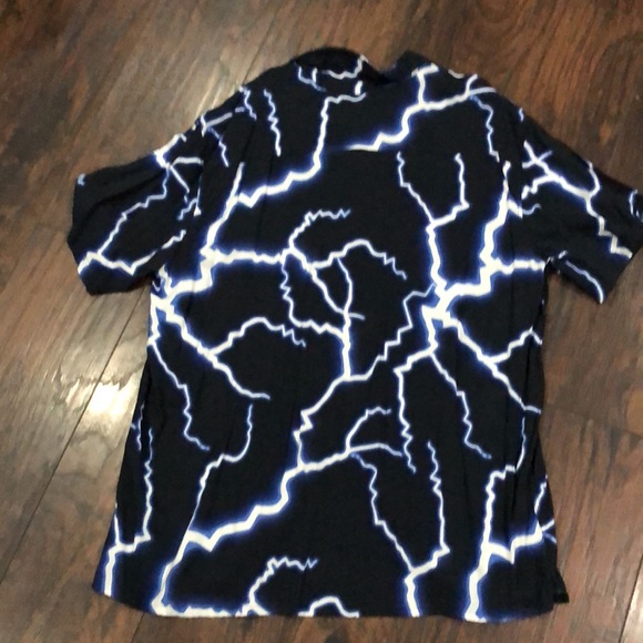 Lighting print button down mens shirt size xl pacsun - Picture 3 of 6